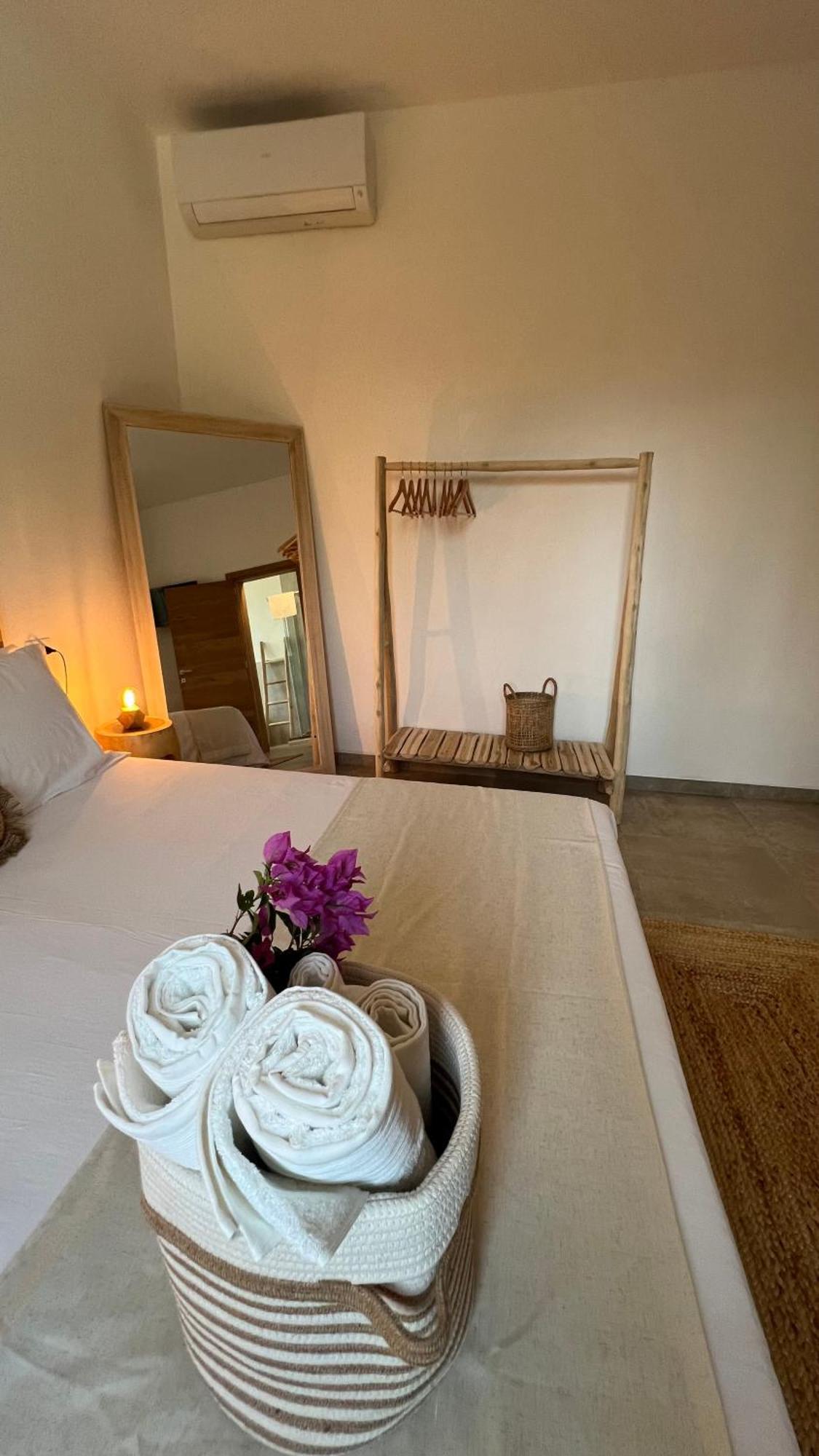 Il Mandorlo Bed and Breakfast Santa Teresa Gallura Buitenkant foto